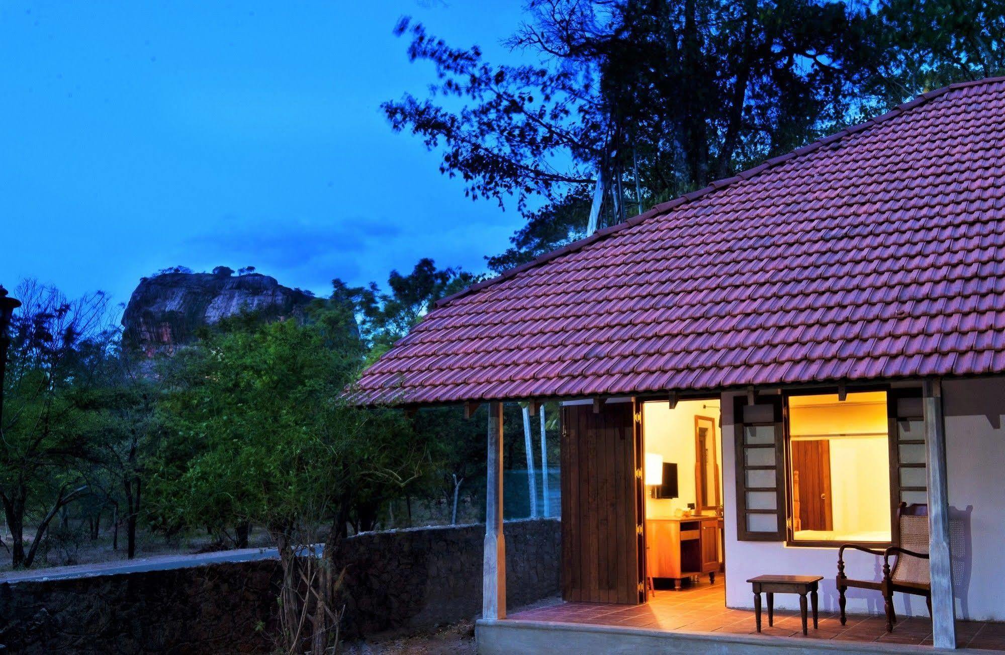 Hotel Ekho Sigiriya Exteriér fotografie