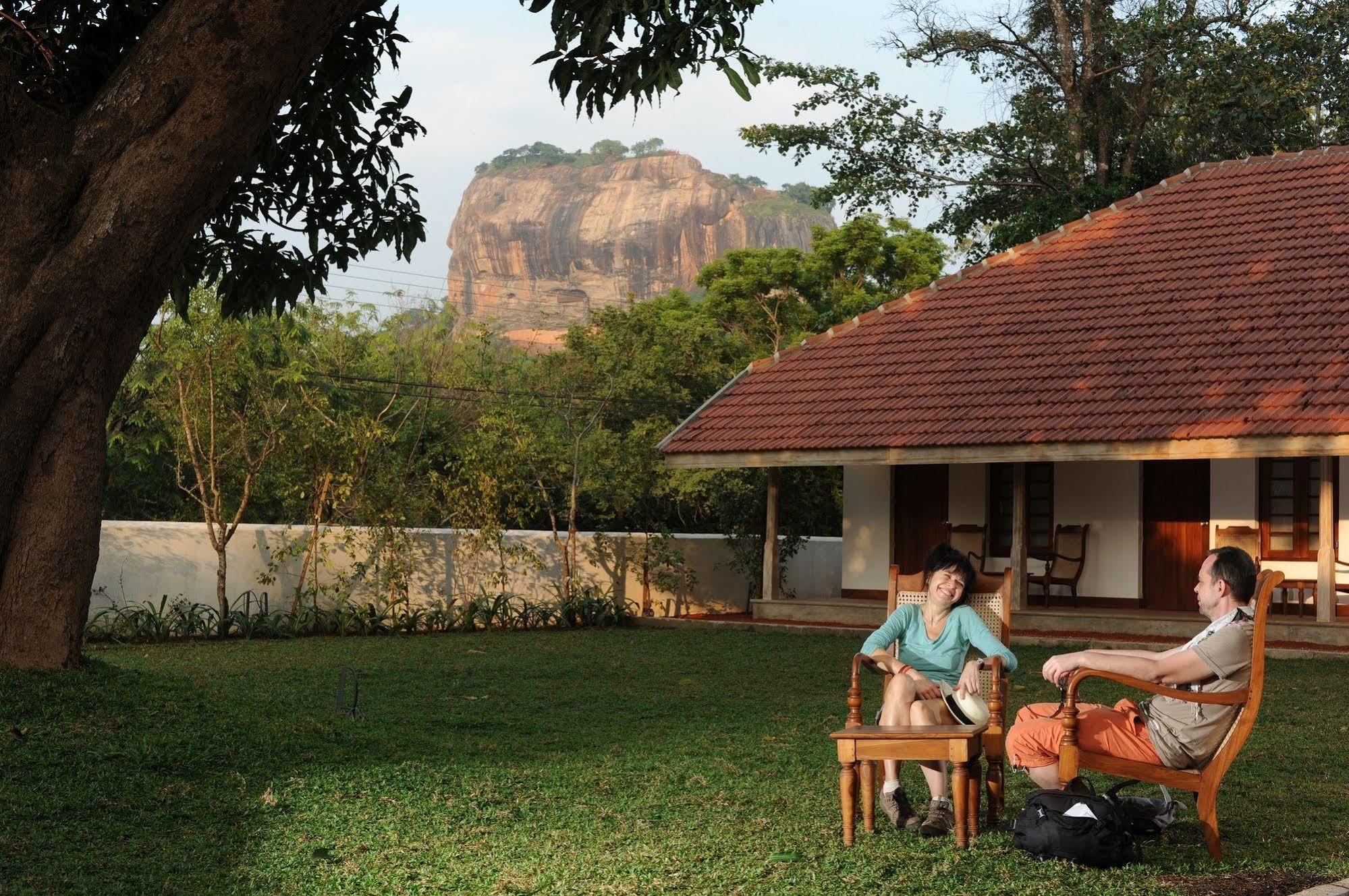 Hotel Ekho Sigiriya Exteriér fotografie