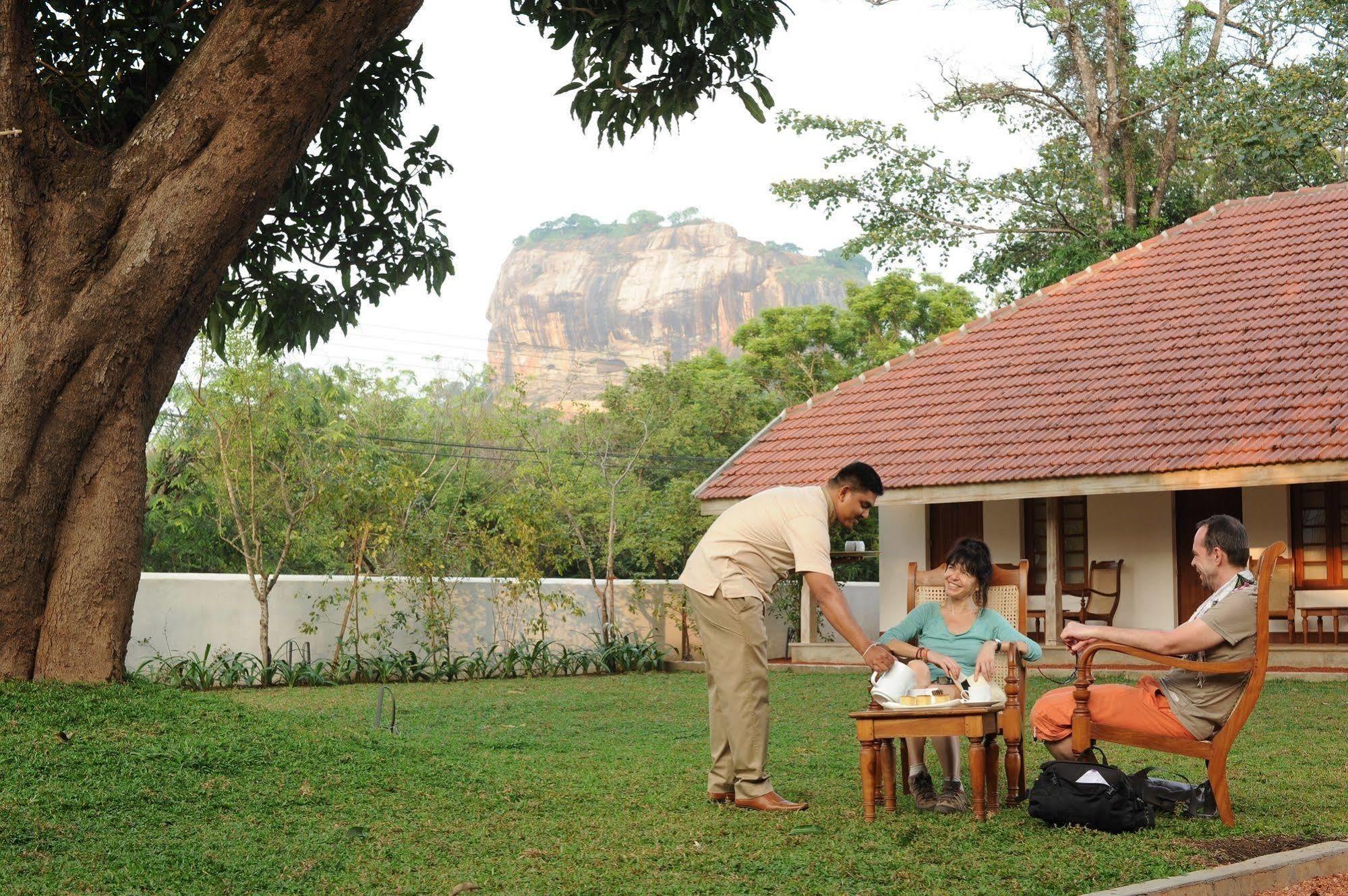 Hotel Ekho Sigiriya Exteriér fotografie